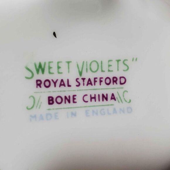 Royal Stafford Sugar Bowl and Creamer Sweet Violets - Picture 7 of 8
